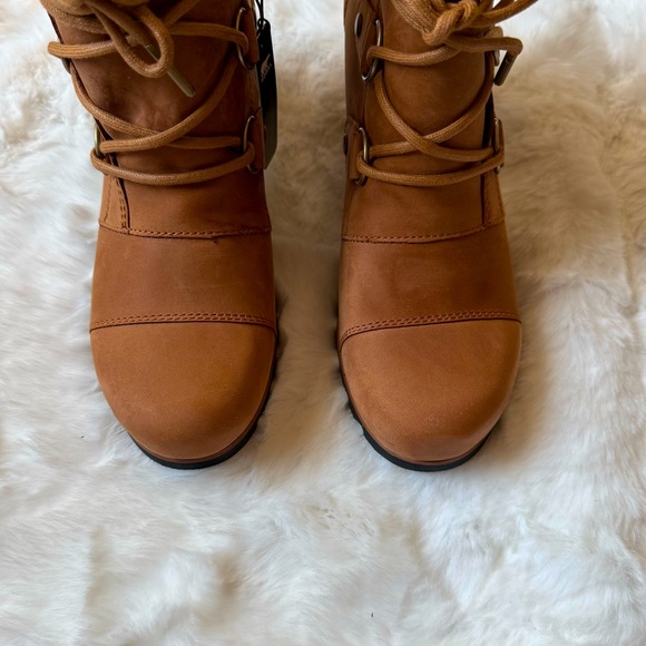 NIB Sorel Addington Lace Boot - Picture 7 of 10